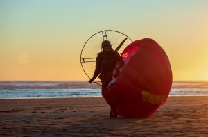 Ozone_MatiasNombarasco_Kitesurfer_Paraglider_DM001_optimized